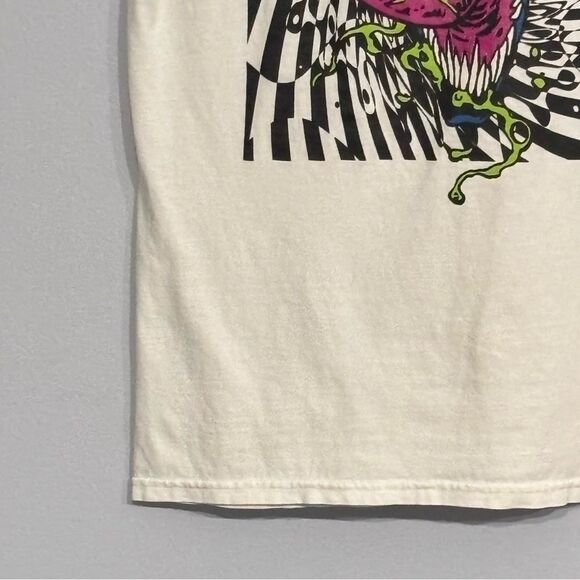 MARVEL | Men’s Venom White Graphic T Shirt - Picture 6 of 13